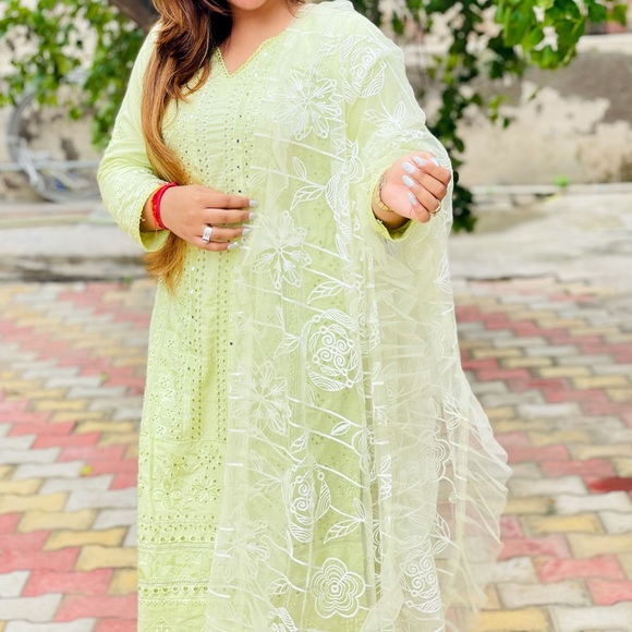 Bful suit set - Picture 8 of 8